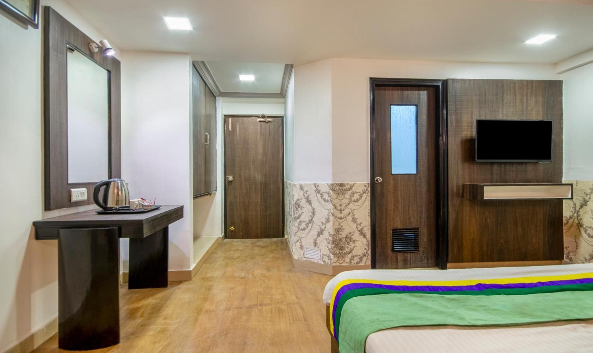 Itsy Hotels Shree Krishna Palace Ahmedabad Exterior foto