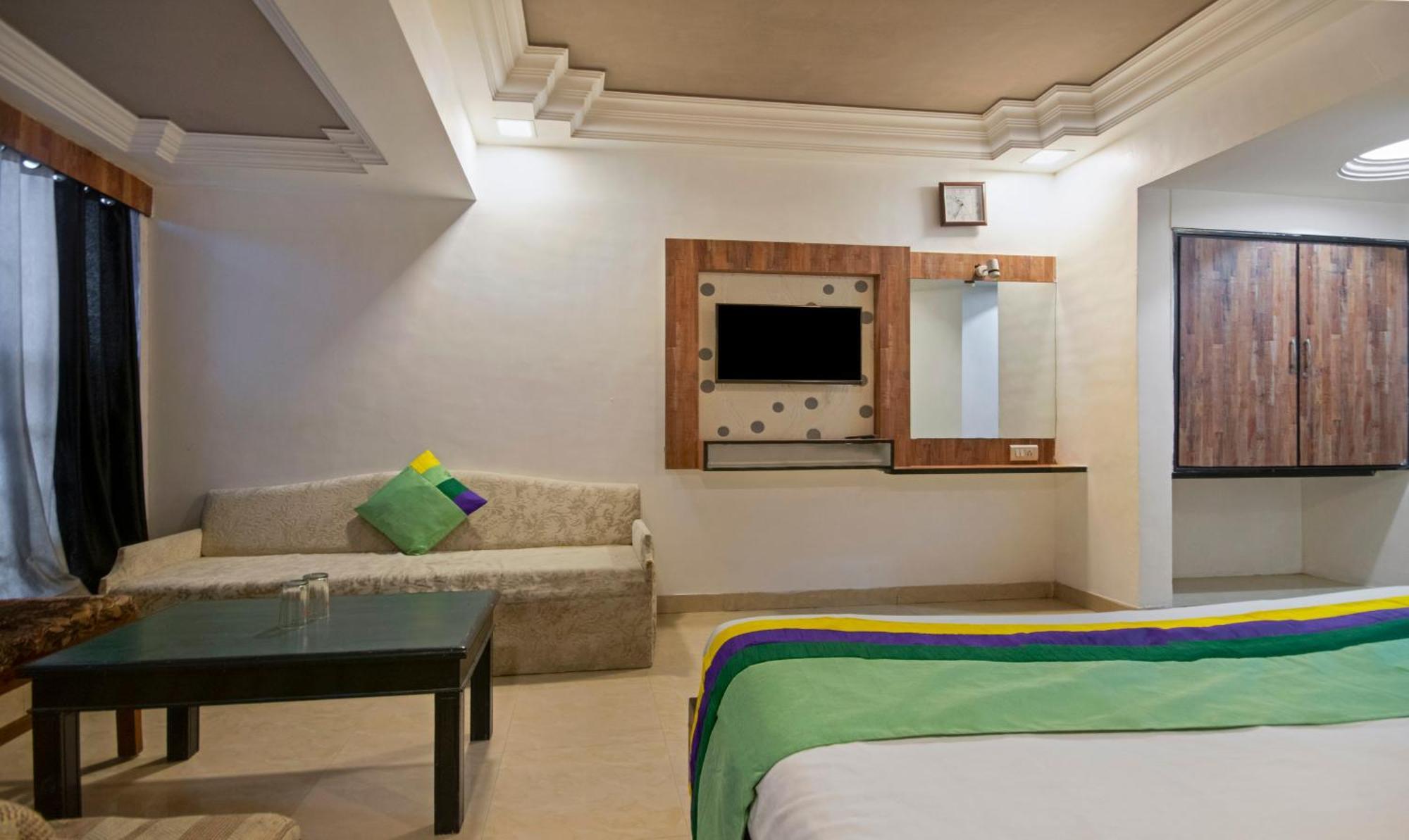 Itsy Hotels Shree Krishna Palace Ahmedabad Exterior foto